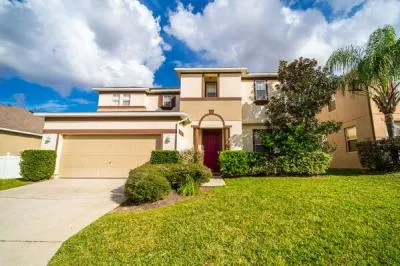 Front of rental near Disney