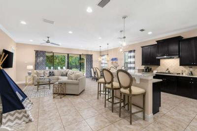 Prepare meals, eat, or relax in the living room together