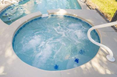 Close up of the spa.