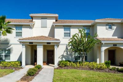 Front of rental near Disney